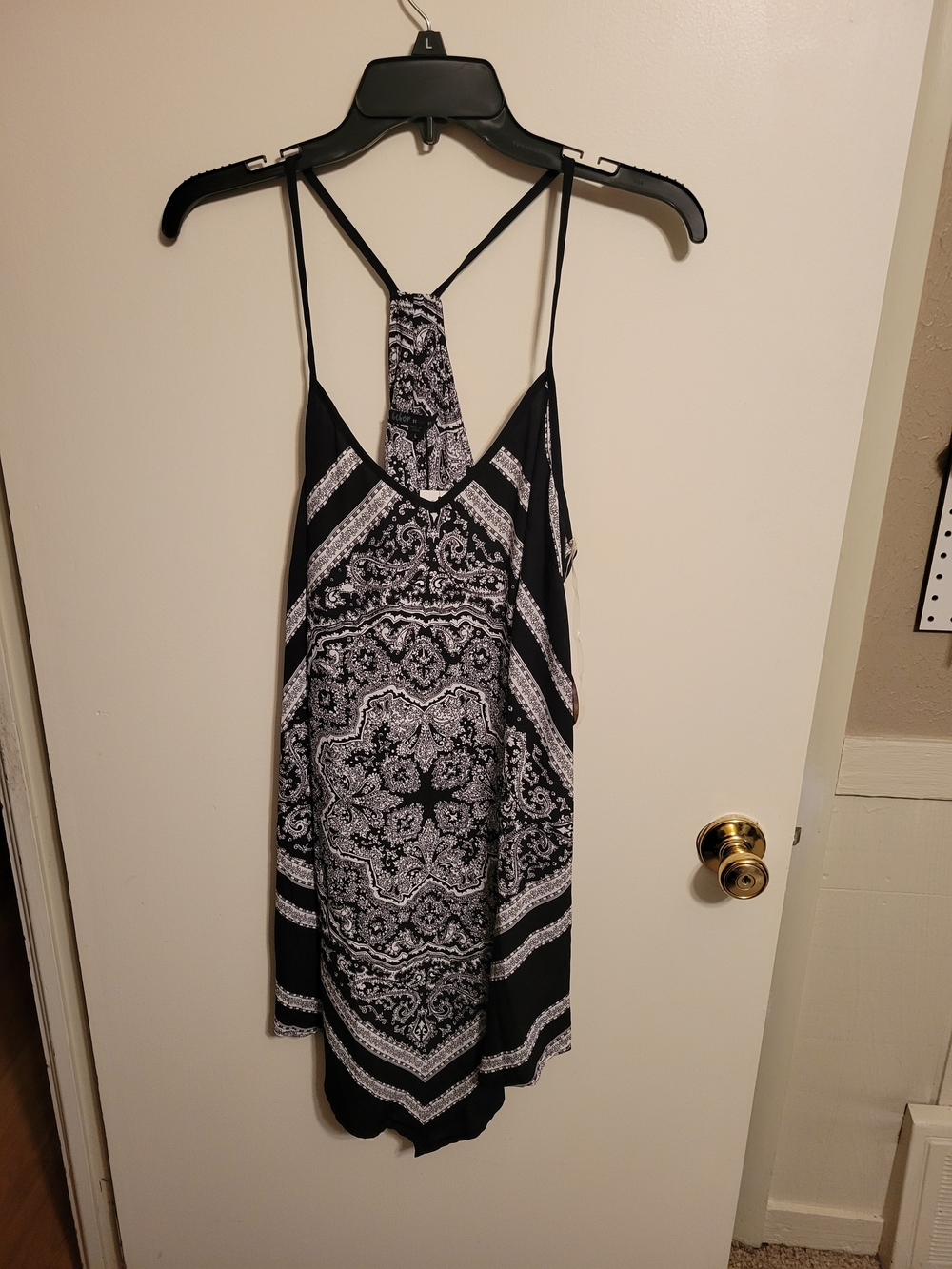 BeBop Black and White Paisley Racerback Camisole